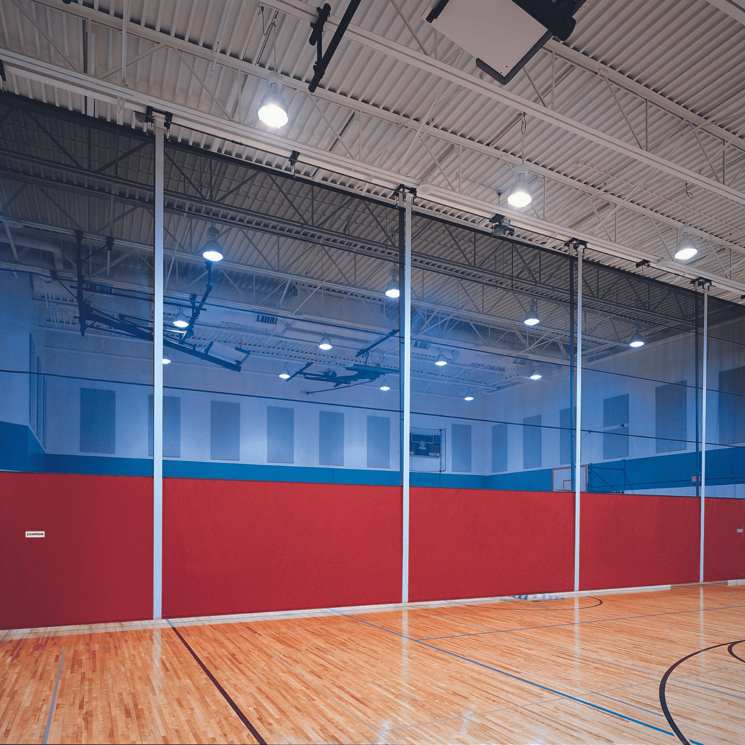 custom gym divider curtain net sporting red and blue colors